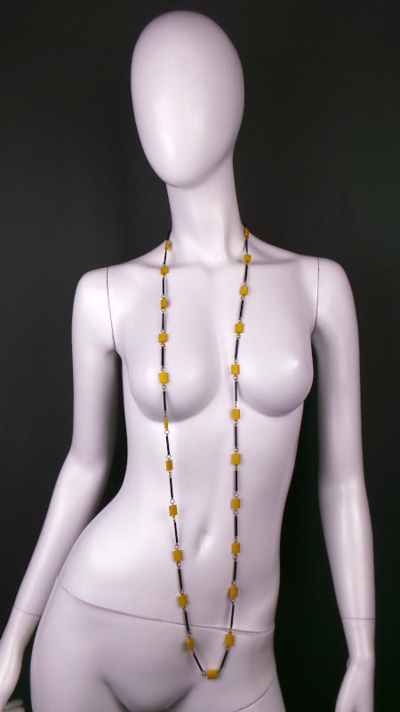 1960s Black and Yellow Vintage Long Necklace
