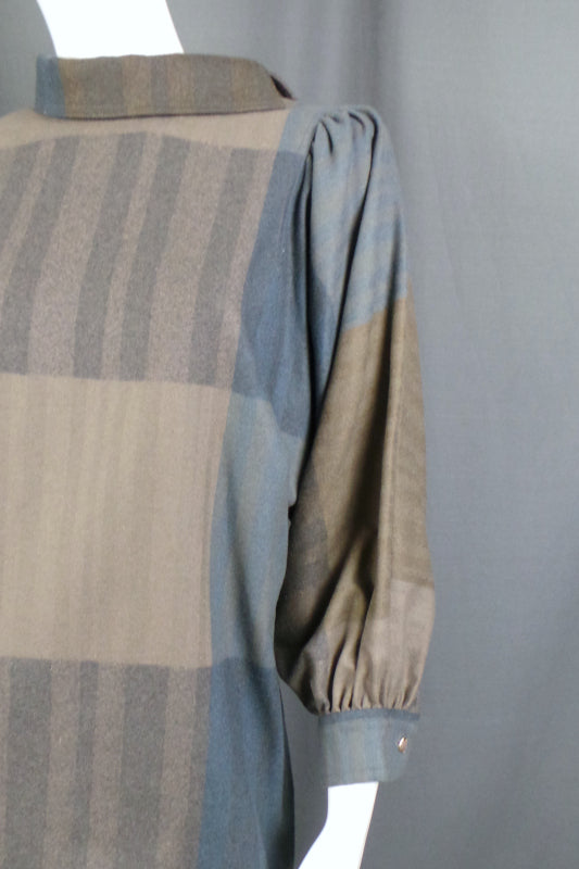 1980s Slate Blue and Camel Wool Dress | Jersey Masters | L