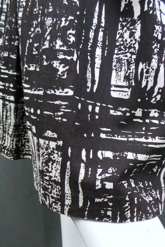 1950s Black and White Print Cotton Skirt, 28in Waist