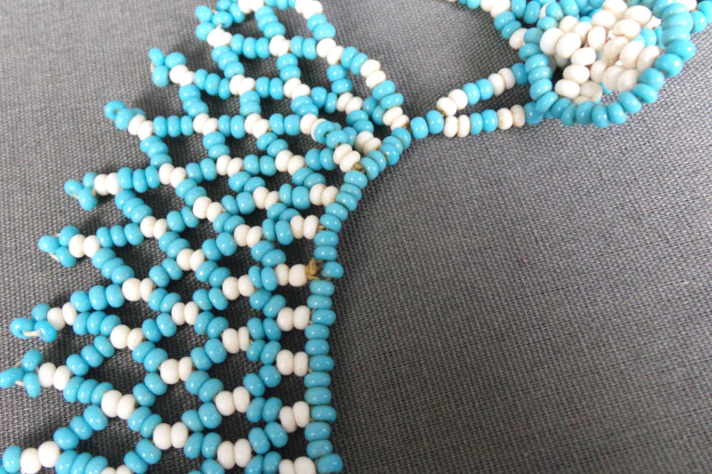1920s Blue and White Beaded Collar Necklace