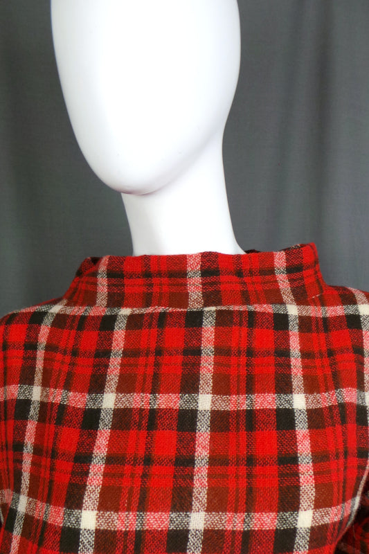 1970s Red Tartan Wool Artists Tunic | Catherine Poulson | XL