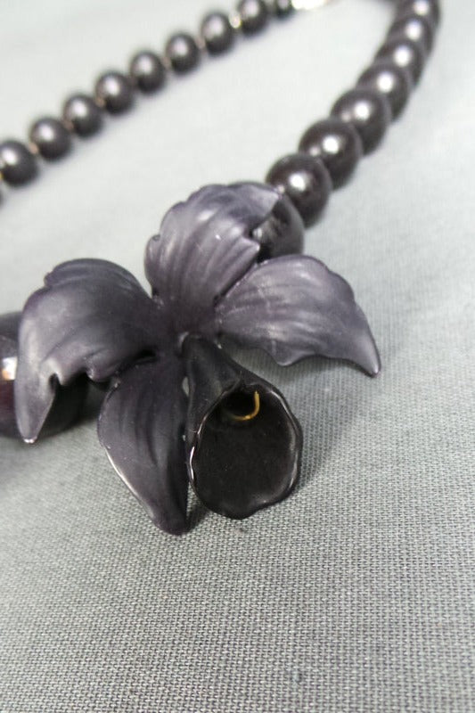 1950s Black 3D Flower Beaded Necklace