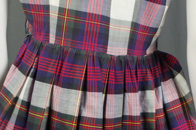 1950s Purple and Red Plaid Check Classic Shirtwaister Dress, 38in Bust