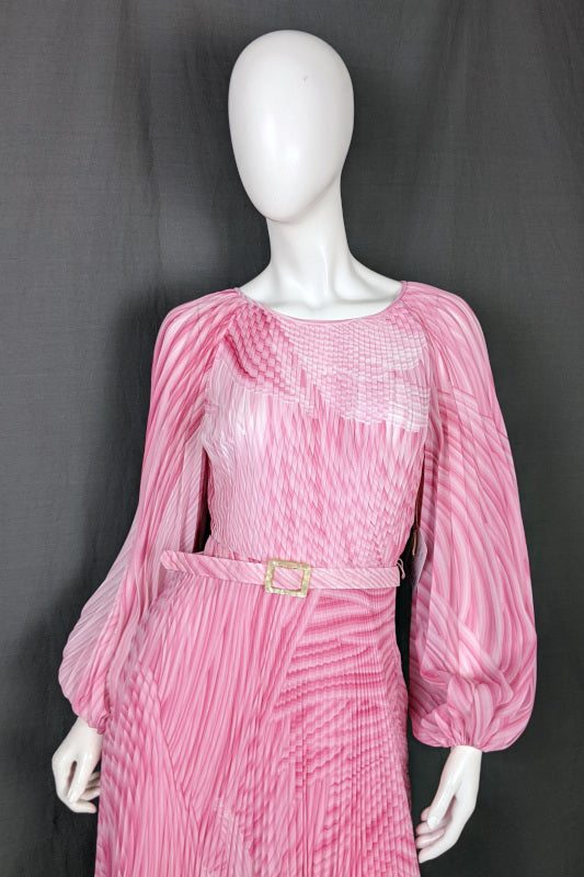 1970s Pink Swirl Pleated Dress with Belt, by Fink Modell, 39in Bust