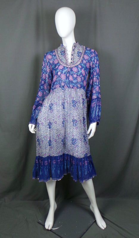 1970s Blue and Pink Indian Cotton Vintage Dress