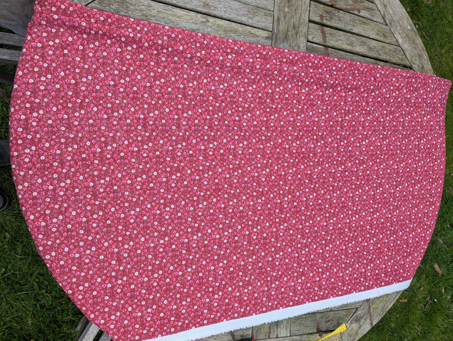 1960s Pink Meadow Polyester Knit Fabric