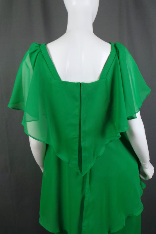 1970 Kelly Green Angel Sleeve Maxi Dress | M
