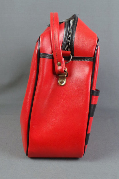 1970s Red and Black Vinyl Shoulder Bag
