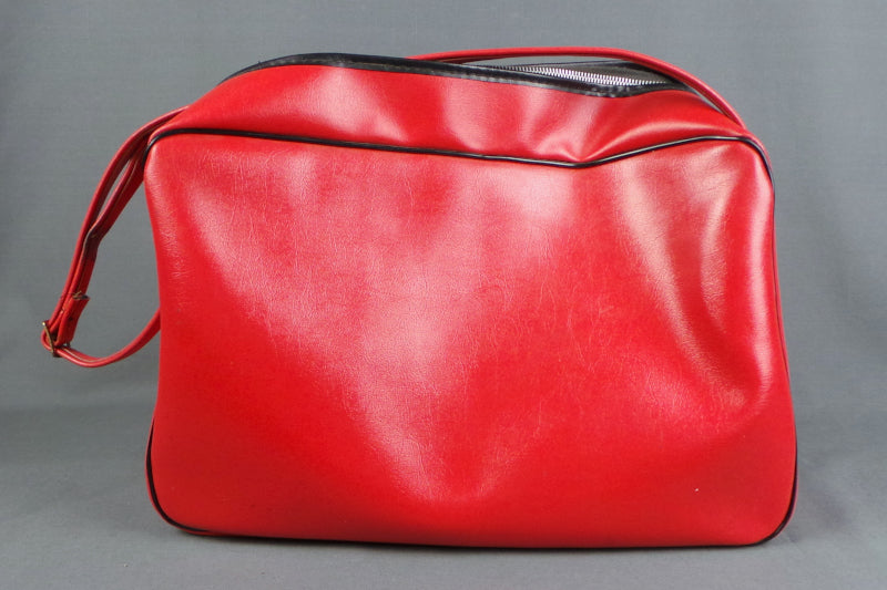 1970s Red and Black Vinyl Shoulder Bag