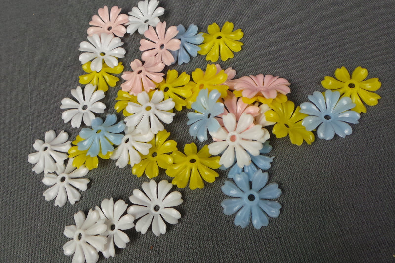 1950s Large Mix & Match Flower Clip On Earrings