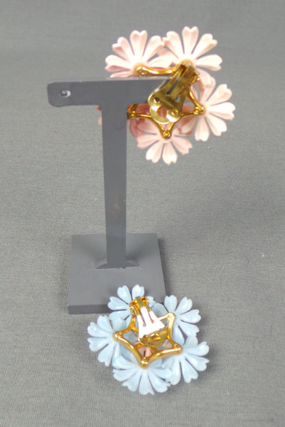 1950s Large Interchangeable Flower Posey Clip On Earrings