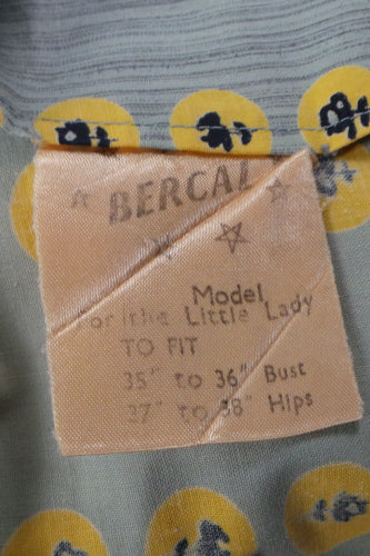 1950s Grey Rose Print Dress | Bercal | XS