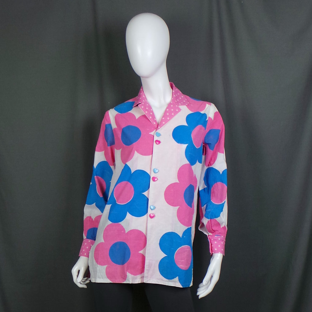 1980s Blue and Pink Jumbo Daisy Vintage  Shirt