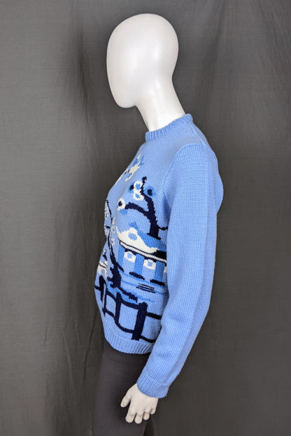 1980s Light Blue Willow Print Handknitted Jumper | M