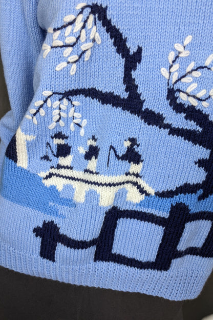 1980s Light Blue Willow Print Handknitted Jumper | M