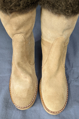 1960s Sheepskin Lined Cream Suede Boots | Moda Pier Garby | UK 5.5