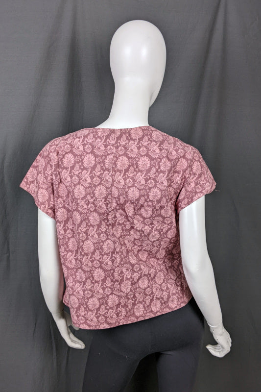 1970s Laura Ashley Heraldic Griffin Print Top | L