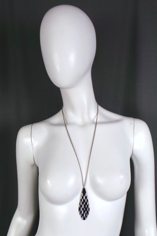 1960s Black and Silver Etched Pendant Long Necklace