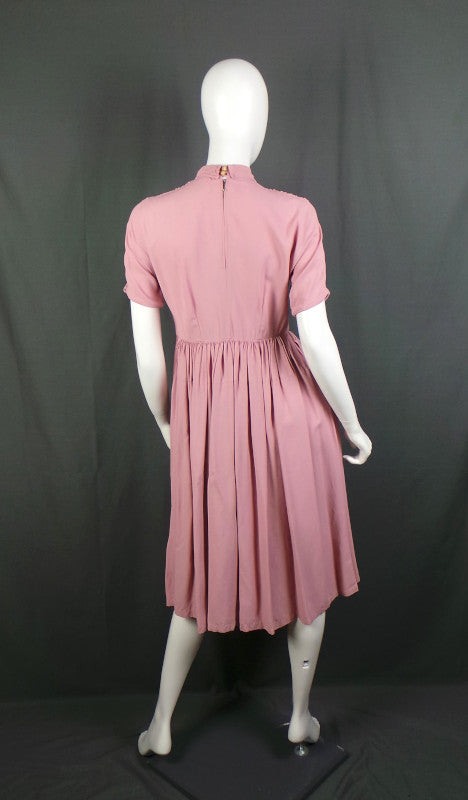 1950s Almond Pink Collared Vintage Dress | Jobi