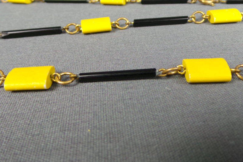 1960s Black and Yellow Long Necklace