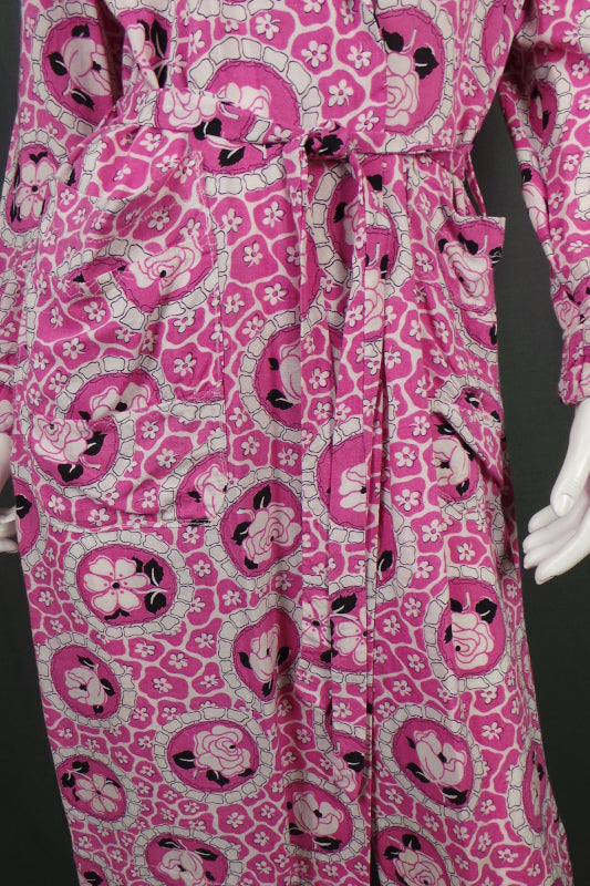 1950s Bubblegum Pink Floral Print Mid Century Robe, by St Michael, 44in Bust