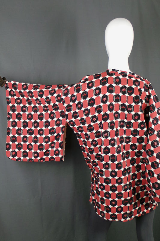 1970s Red Japanese Kimono | One Size