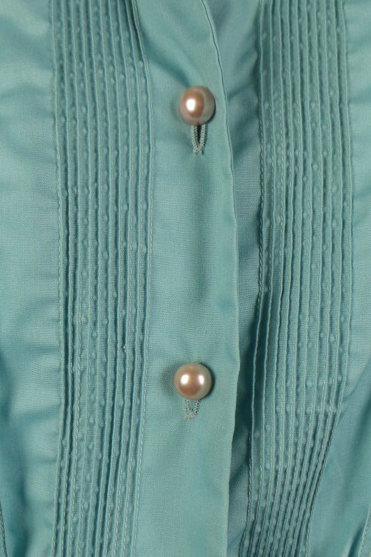 1950s Fresh Blue Pin Tucked Shirtwaister, by Nelly Don. 41.5in Bust