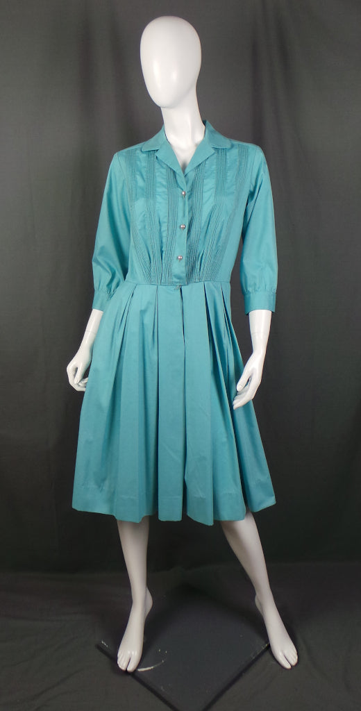 1950s Blue Pin Tucked Vintage Shirtwaister | Nelly Don