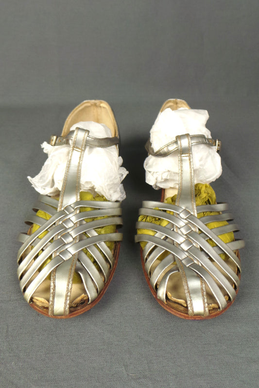 1950s Metallic Silver Flat T-Bar Cross Strap Dance Sandals, by Dolcis | UK 5