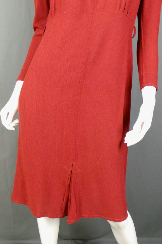 1930s Burgundy Peter Pan Collar Crepe Dress | M