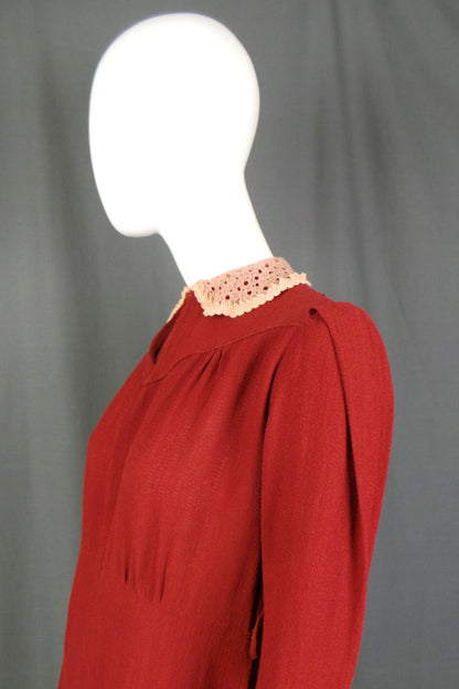 1930s Burgundy Lace Peter Pan Collar Crepe Dress, 42in Bust