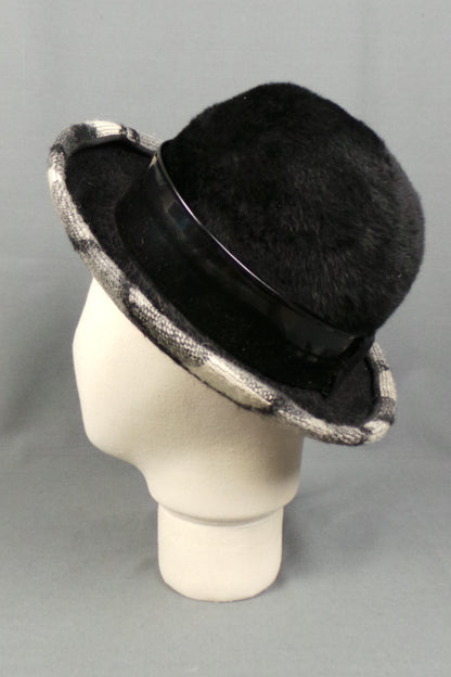 1960s Black & White Check Hat | Walmar