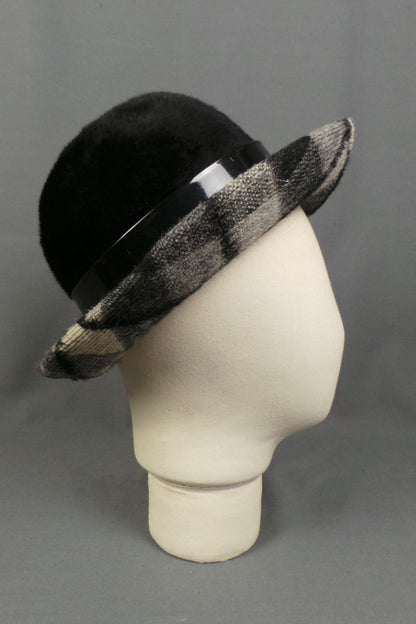 1960s Black & White Check Hat | Walmar