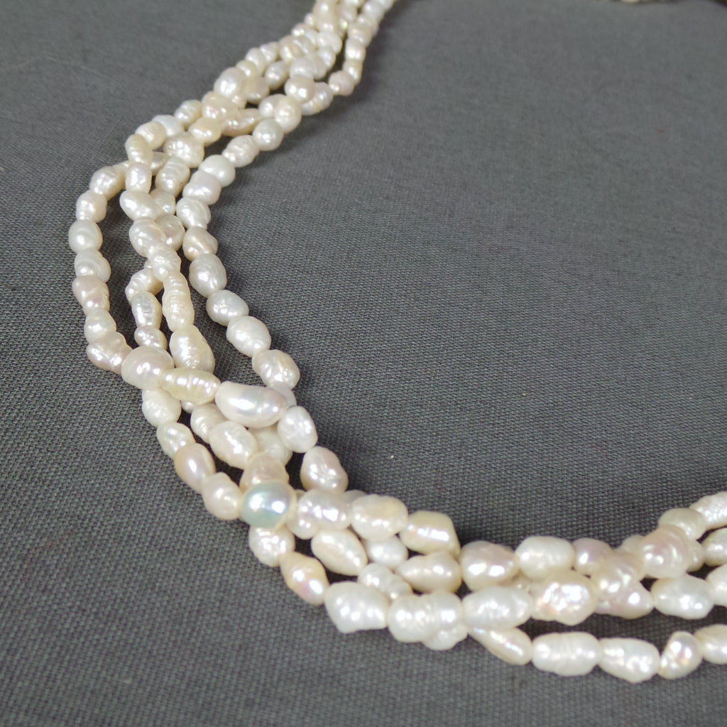 1970s Twisted Freshwater Vintage Pearl Necklace