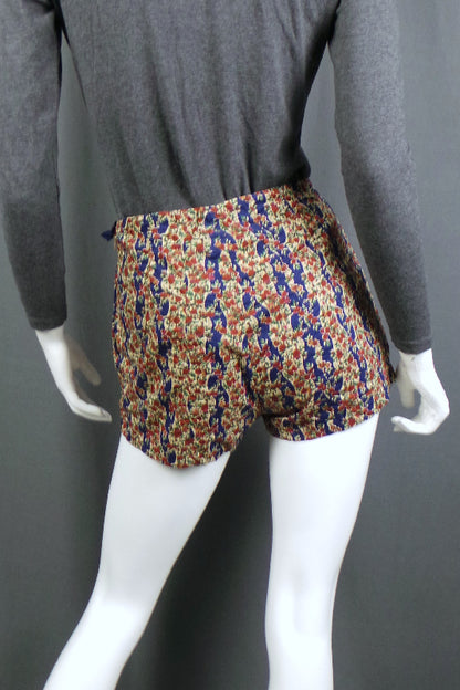 1960s Navy Floral Hot Pant Shorts | XS