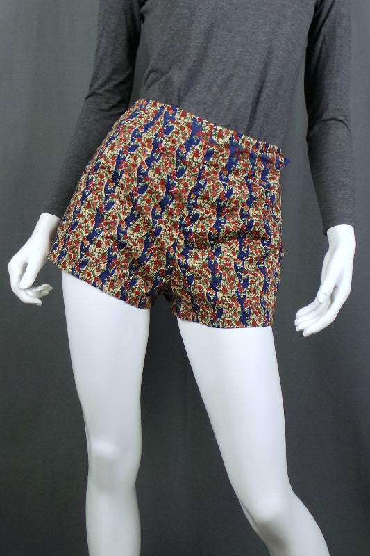 1960s Navy Floral Hot Pant Shorts | XS