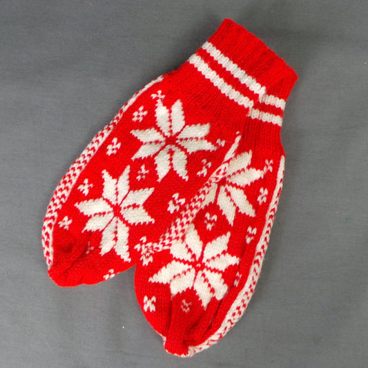 1970s Red and White Handknitted Snowflake Mittens