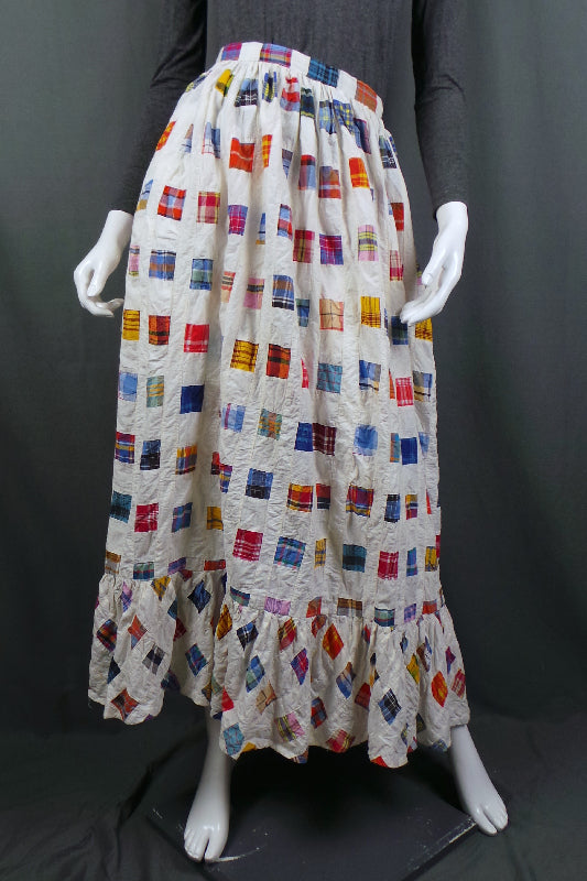 1970s White Patchwork Boho Maxi Skirt | 2XS