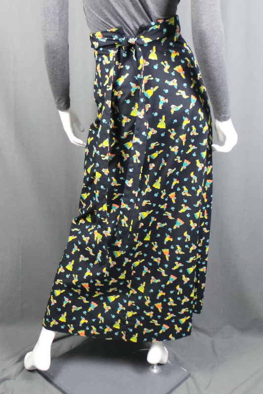 1960s Black Cotton Snow White Novelty Print Maxi Skirt, By Toody for Etam, 25in Waist