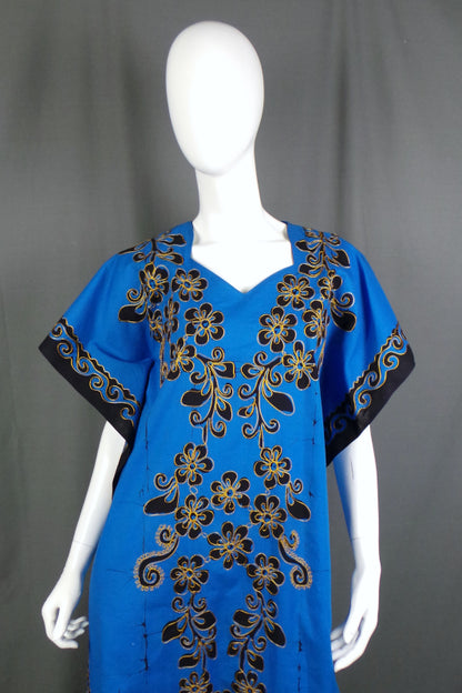 1970s Blue & Black Embroidered Kaftan | L