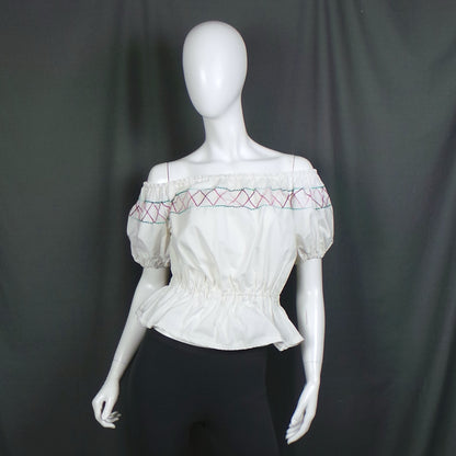 1970s White Embroidered Off The Shoulder Vintage Peasant Blouse