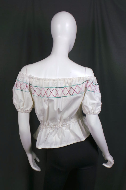 1970s White Embroidered Vintage Peasant Blouse