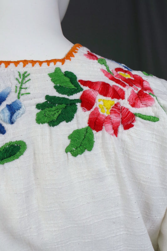 1960s White Cotton Guatemalan Top | L