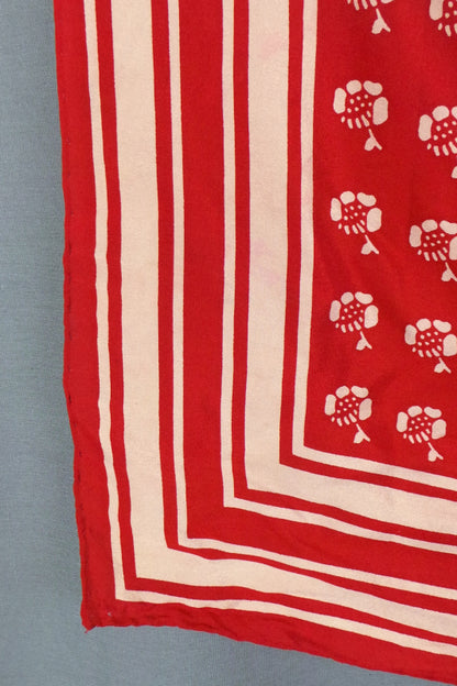 1970s Red and Cream Flower Print Silk Scarf | Jaeger