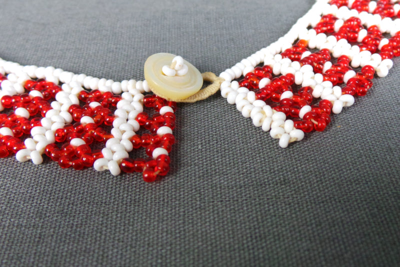 1920s Red and White Beaded Collar Necklace