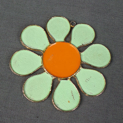 1960s Mint Flower Power Vintage Pendant