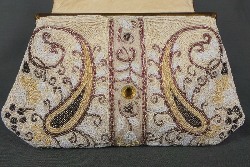 1930s Cream Mirco Beaded Art Deco Bag