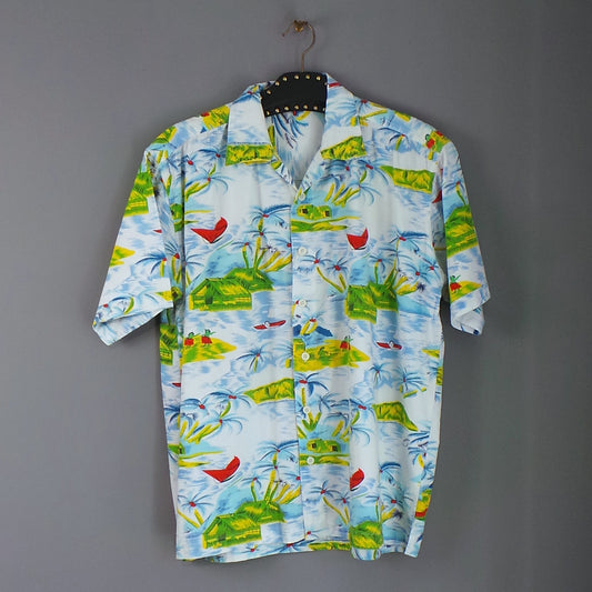 1980s Blue and Green Hawaiian Print Mens Vintage Shirt